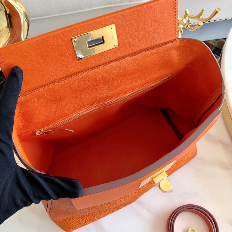 HERMES Kelly 2424 Orange Togo Gold-tone Hardware