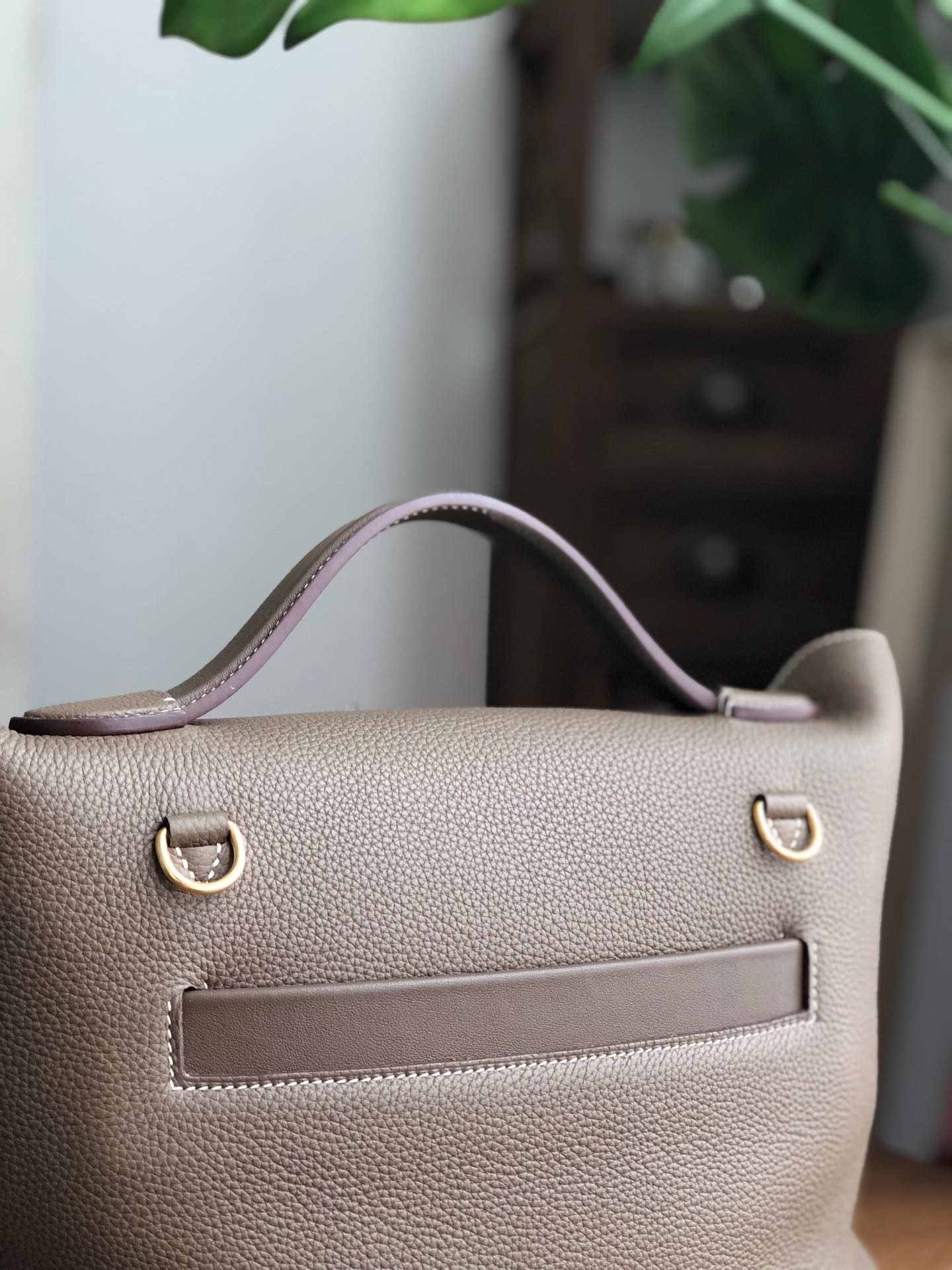 HERMES Kelly 2424 Etoupe Togo Gold-tone Hardware