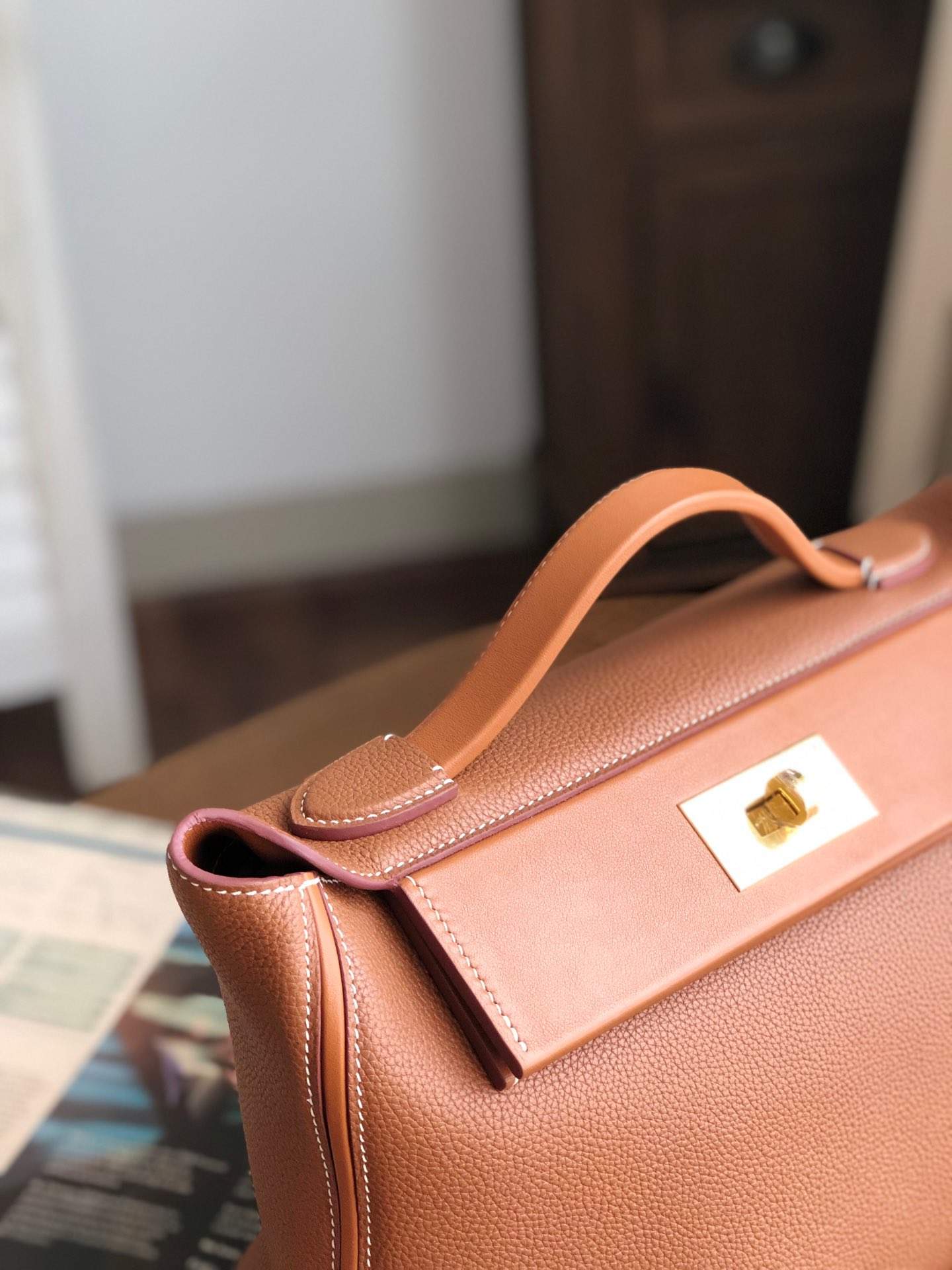 HERMES Kelly 2424 Gold Togo Gold-tone Hardware