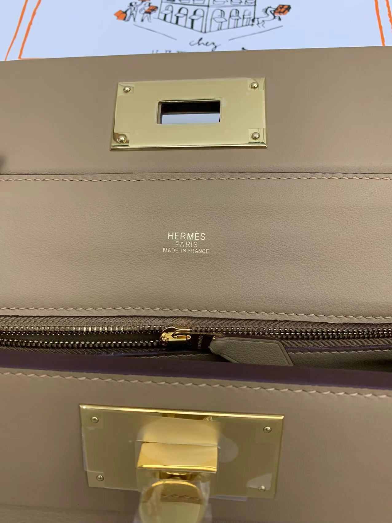 HERMES Kelly Mini 2424 Biscuit Evercolor Gold-tone Hardware