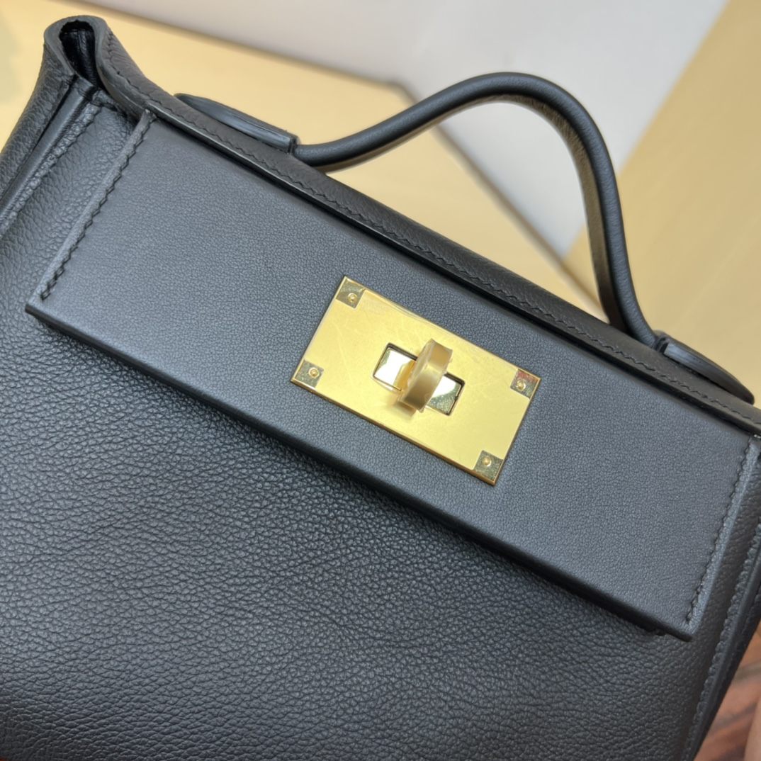 HERMES Kelly Mini 2424 Nior Evercolor Gold-tone Hardware