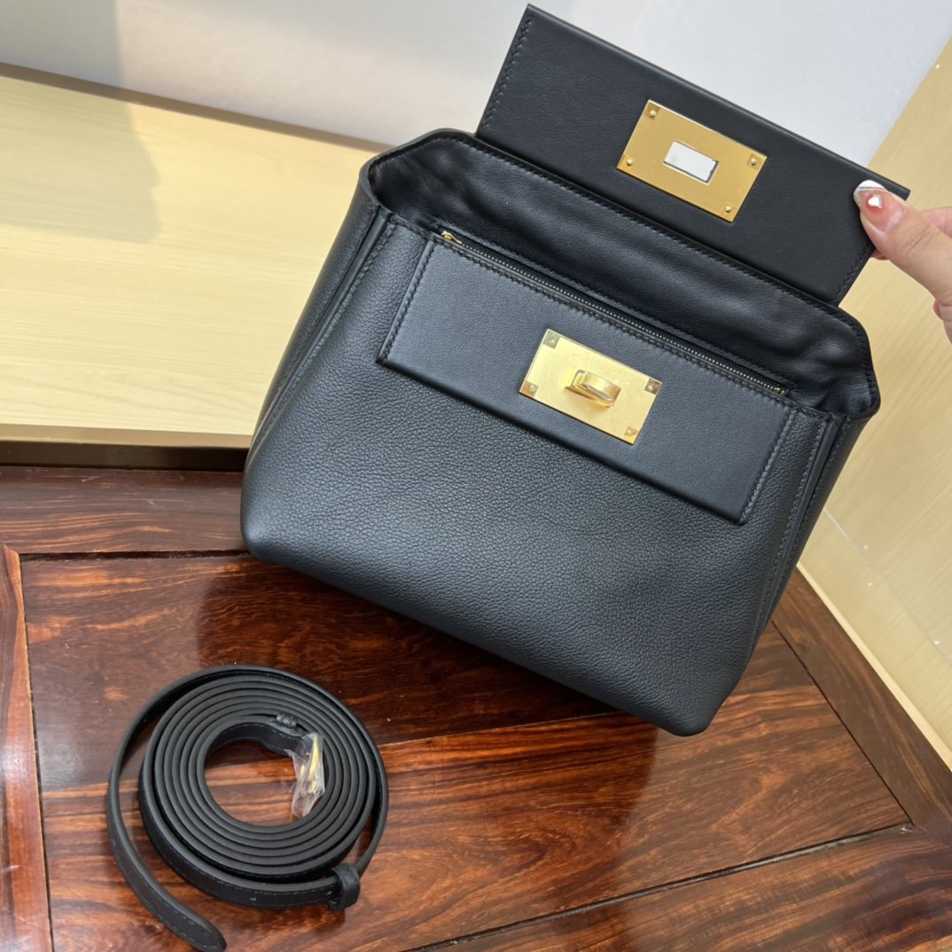 HERMES Kelly Mini 2424 Nior Evercolor Gold-tone Hardware