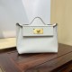 HERMES Kelly Mini 2424 Craie Evercolor Gold-tone Hardware