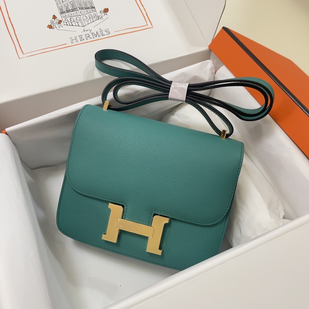 HERMES Constance 19 Vert Verone Epsom