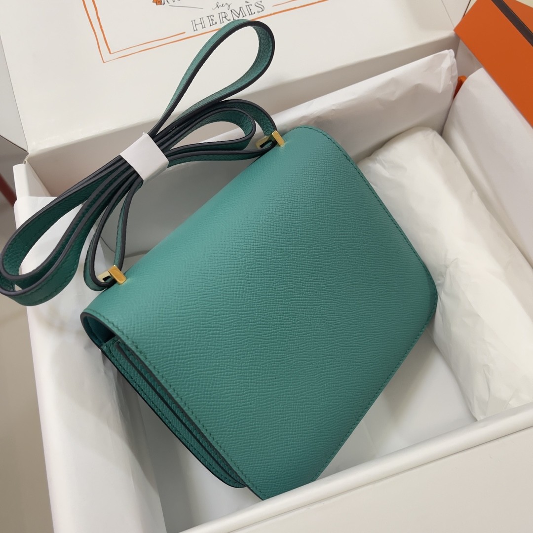 HERMES Constance 19 Vert Verone Epsom