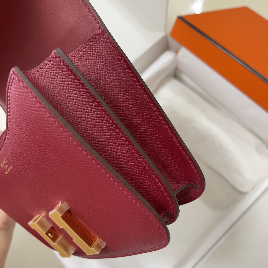 HERMES Constance 19 Rouge Grenade Epsom