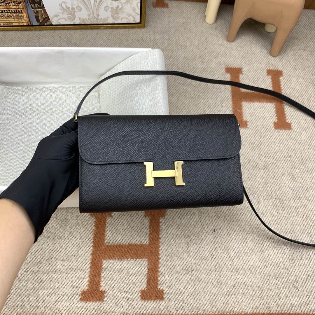 HERMES Constance to go Noir Epsom