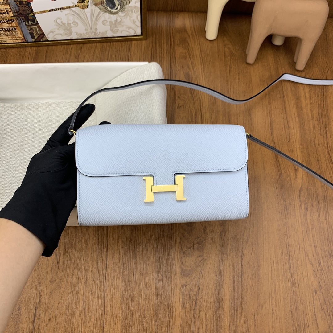 HERMES Constance to go Bleu Pale Epsom