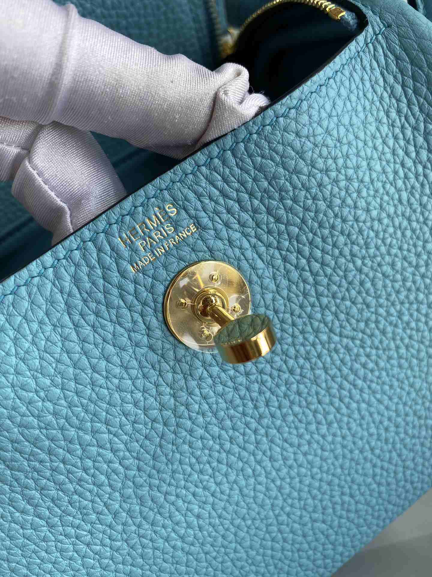 HERMES Lindy 19 Bleu De Noo