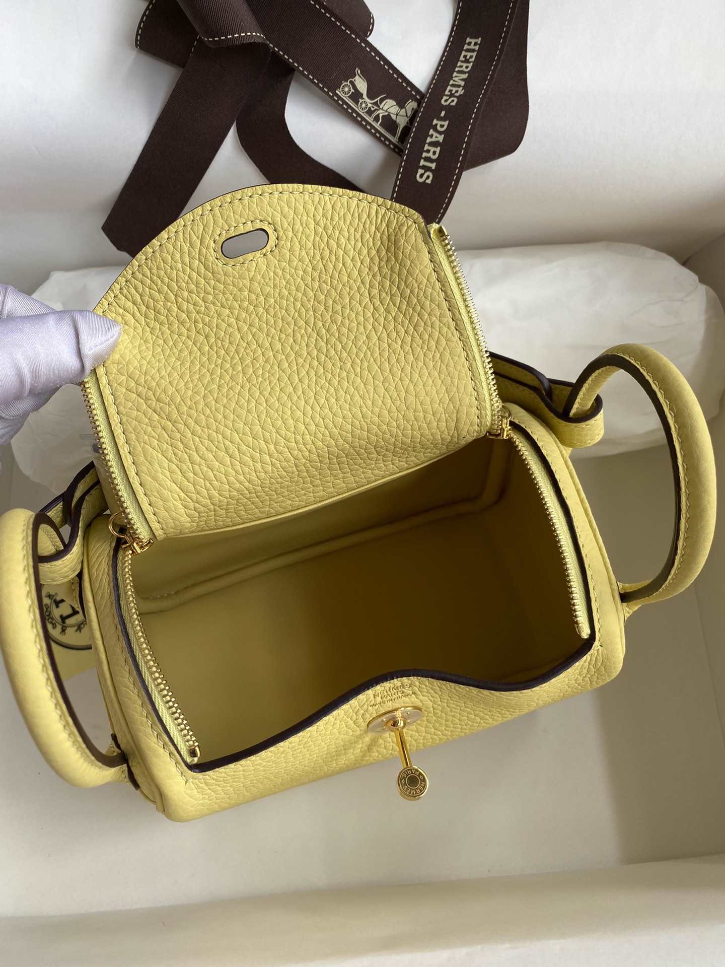 HERMES Lindy 19 Jaune Poussin