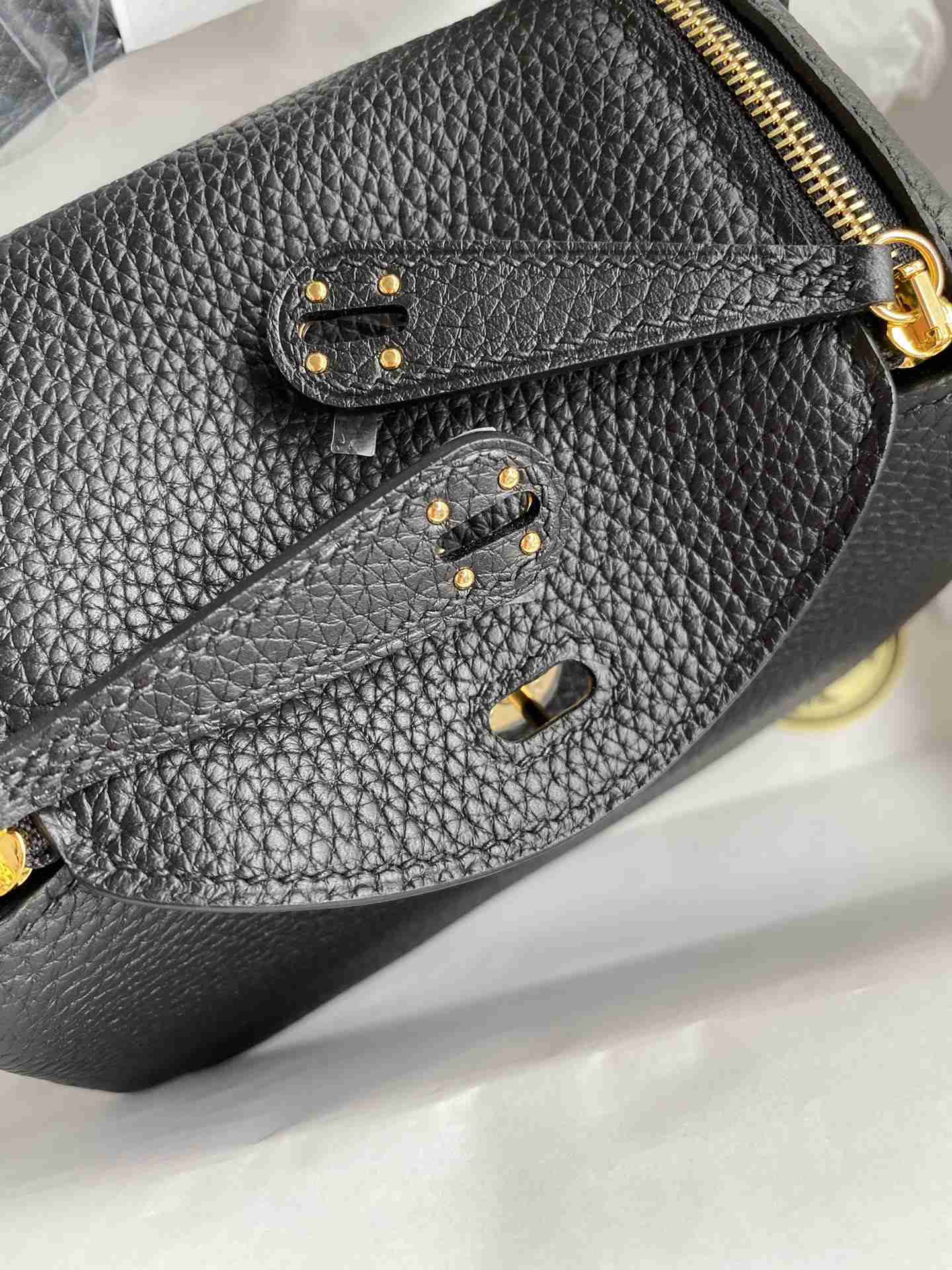 HERMES Lindy 19 Noir