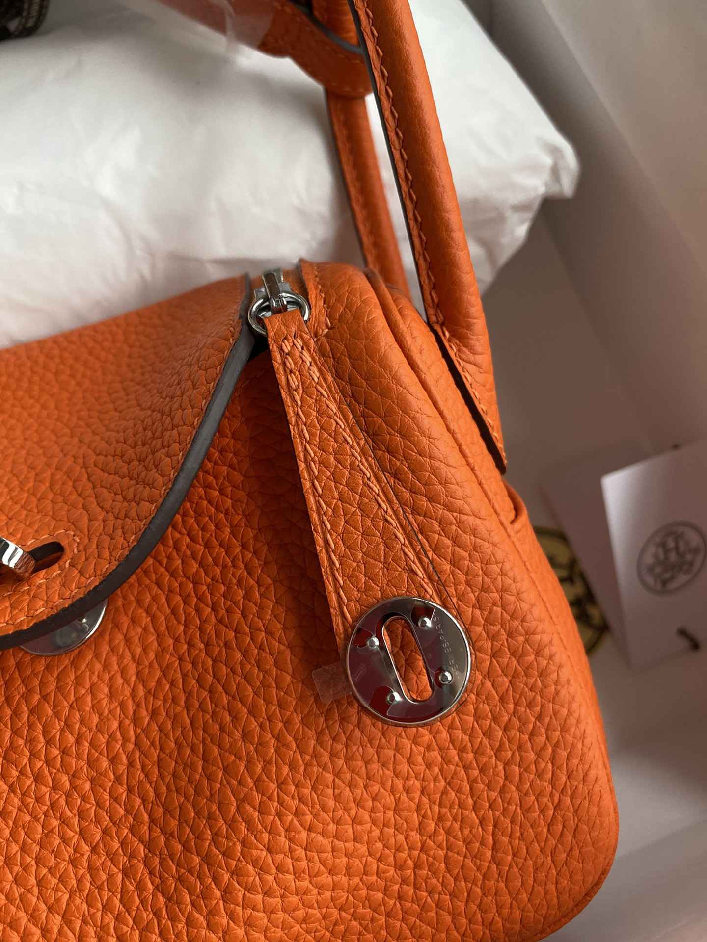 HERMES Lindy 19 Orange