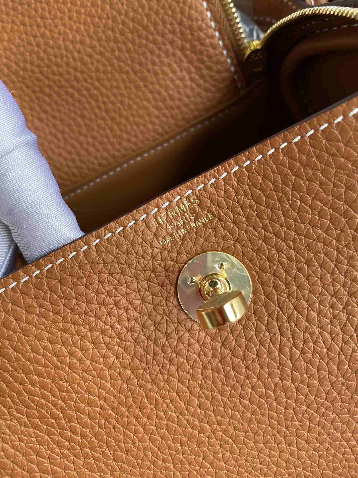 HERMES Lindy 19 Gold