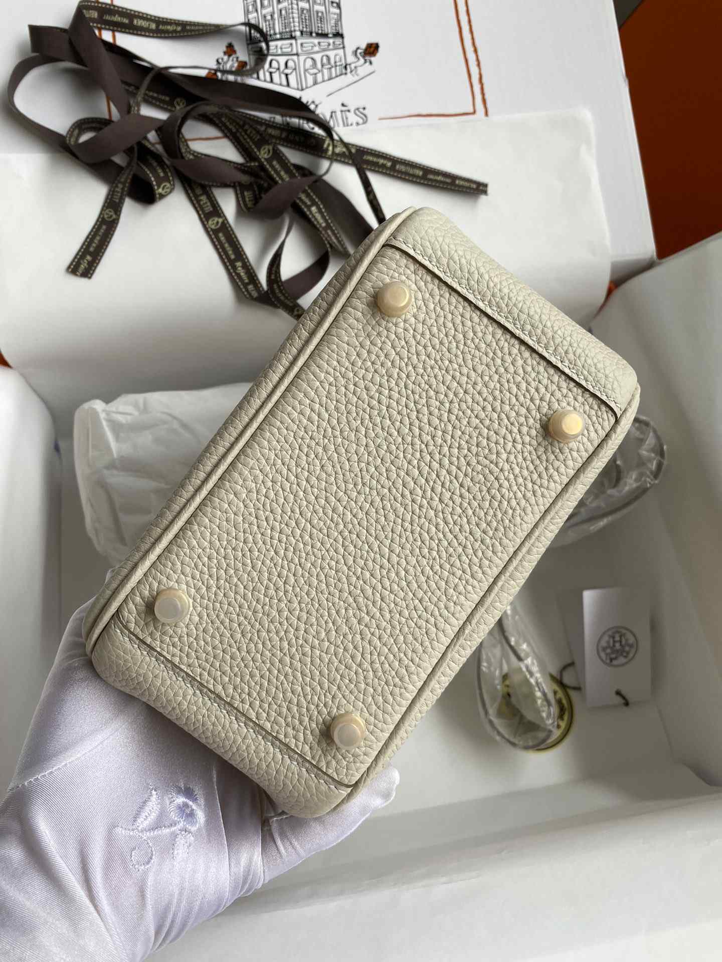 HERMES Lindy 19 Craie