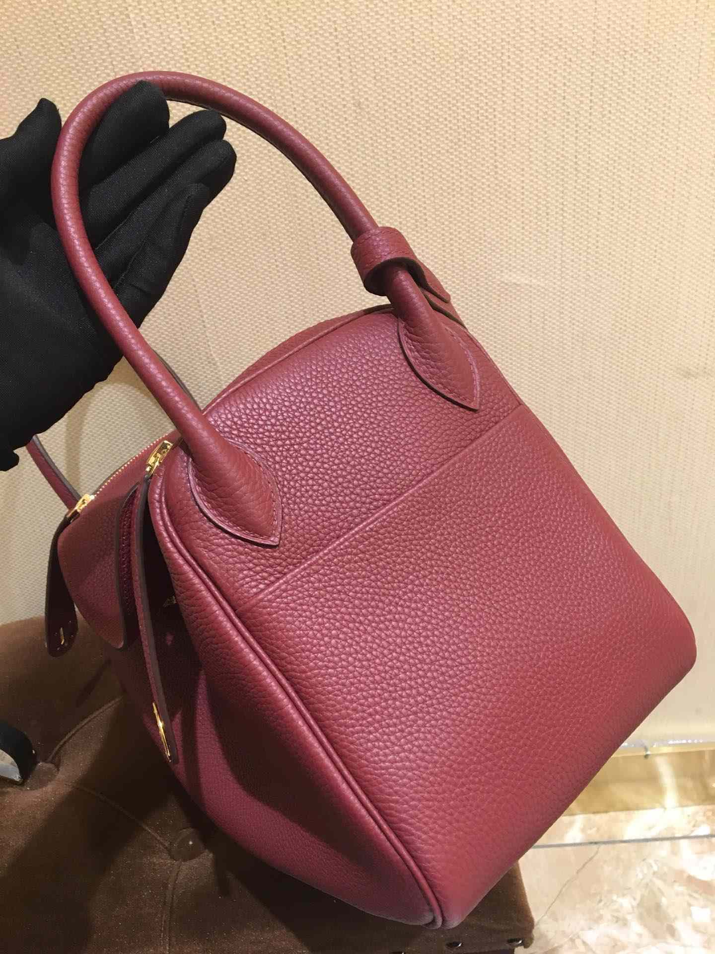 HERMES Lindy 30 Rouge Grenat