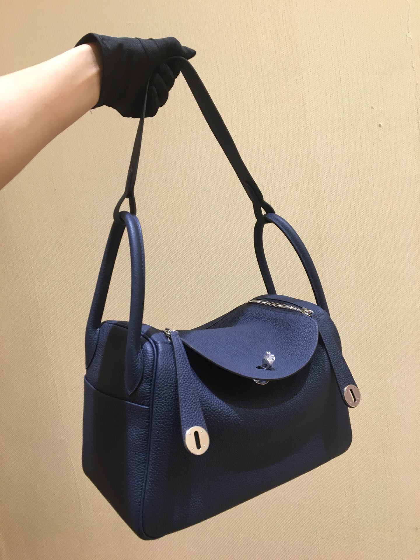 HERMES Lindy 30 Bleu Sapphire