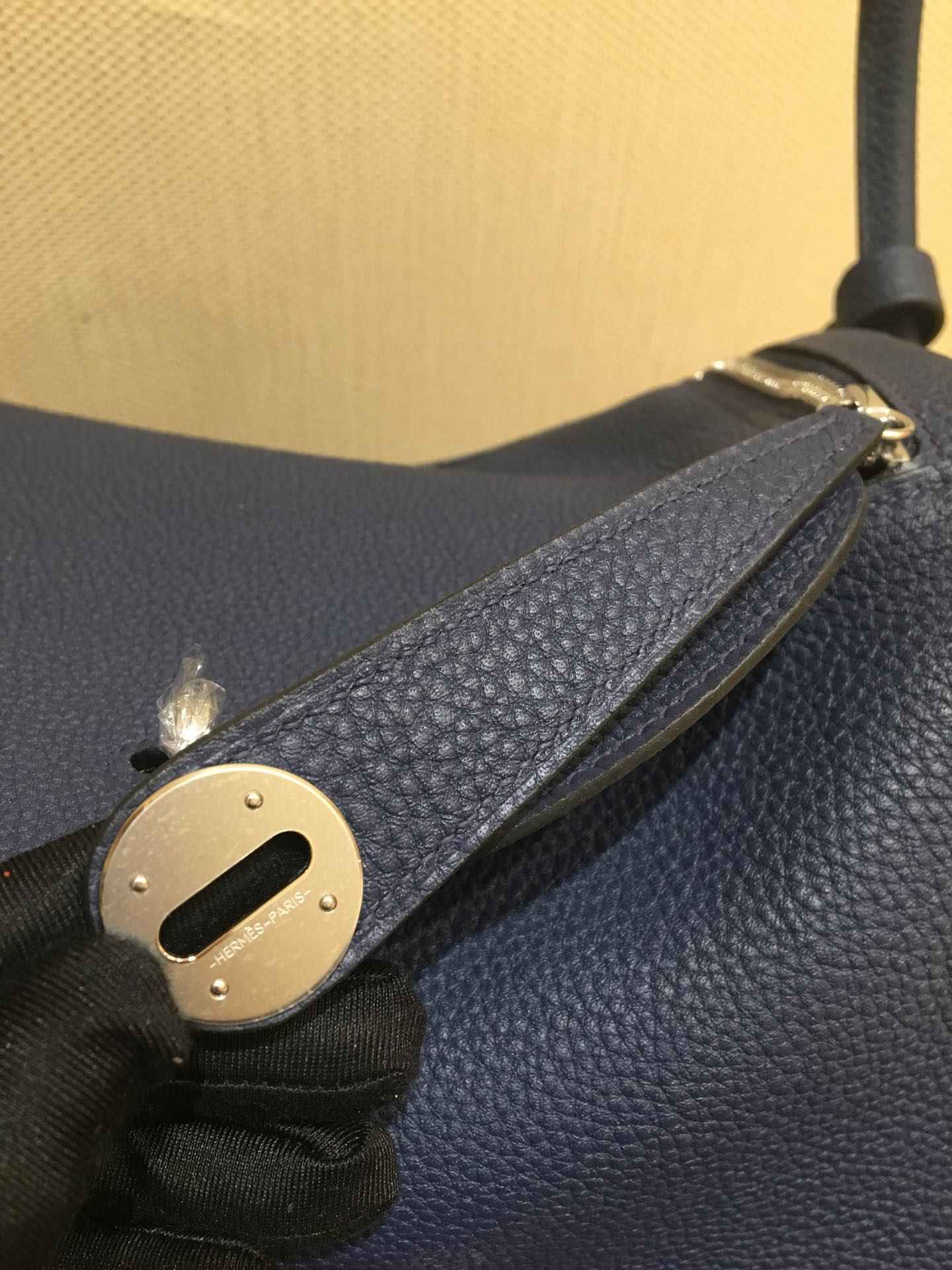 HERMES Lindy 30 Bleu Sapphire