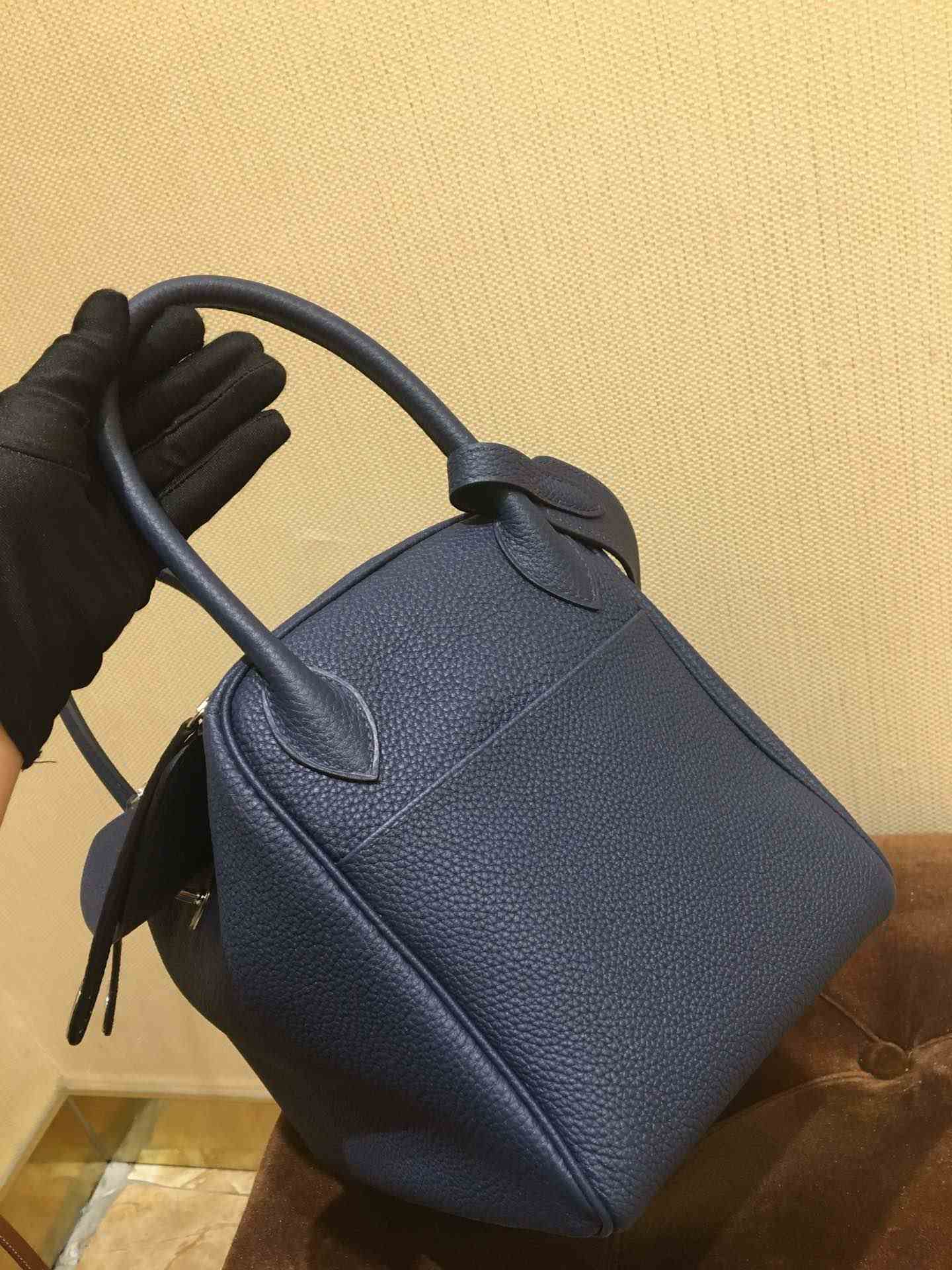 HERMES Lindy 30 Bleu Sapphire