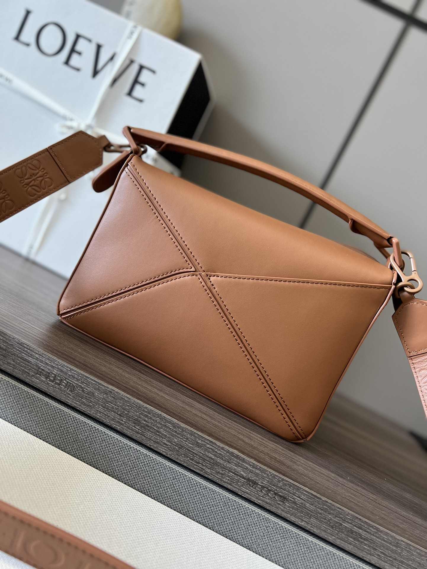 LOEWE Small Puzzle bag in Classic Calfskin Tan