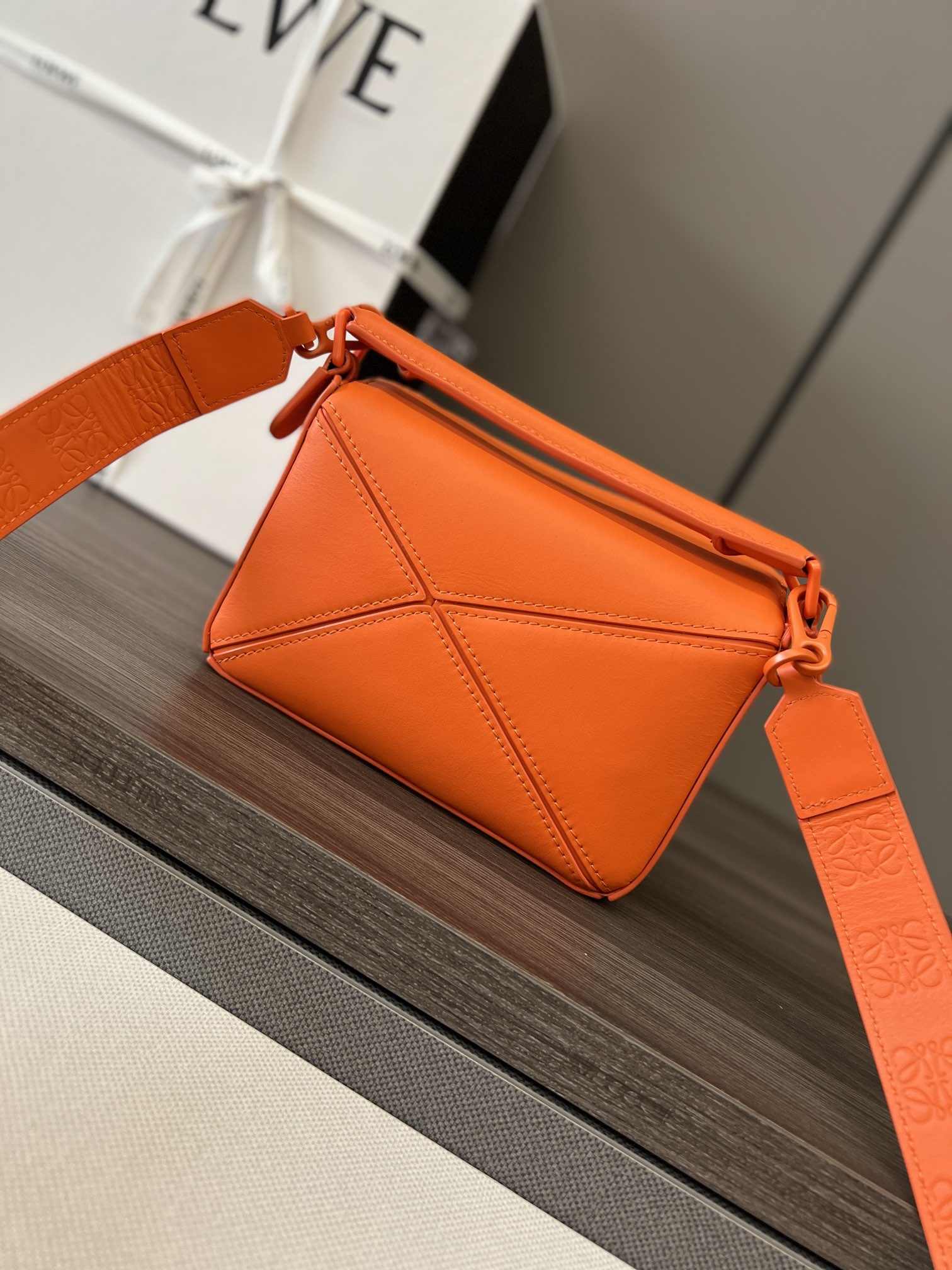 LOEWE Mini Puzzle bag in Classic Calfskin Vivid Orange