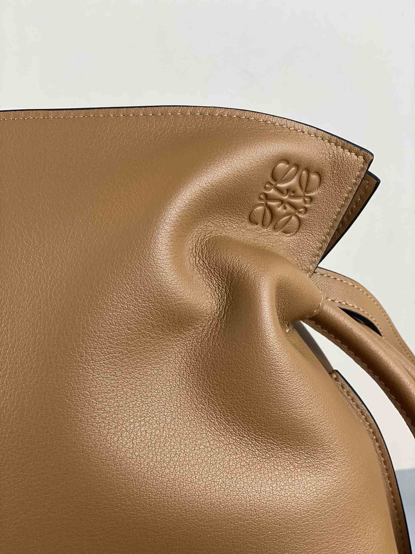 LOEWE Medium Flamenco Clutch in Nappa Calfskin Tan