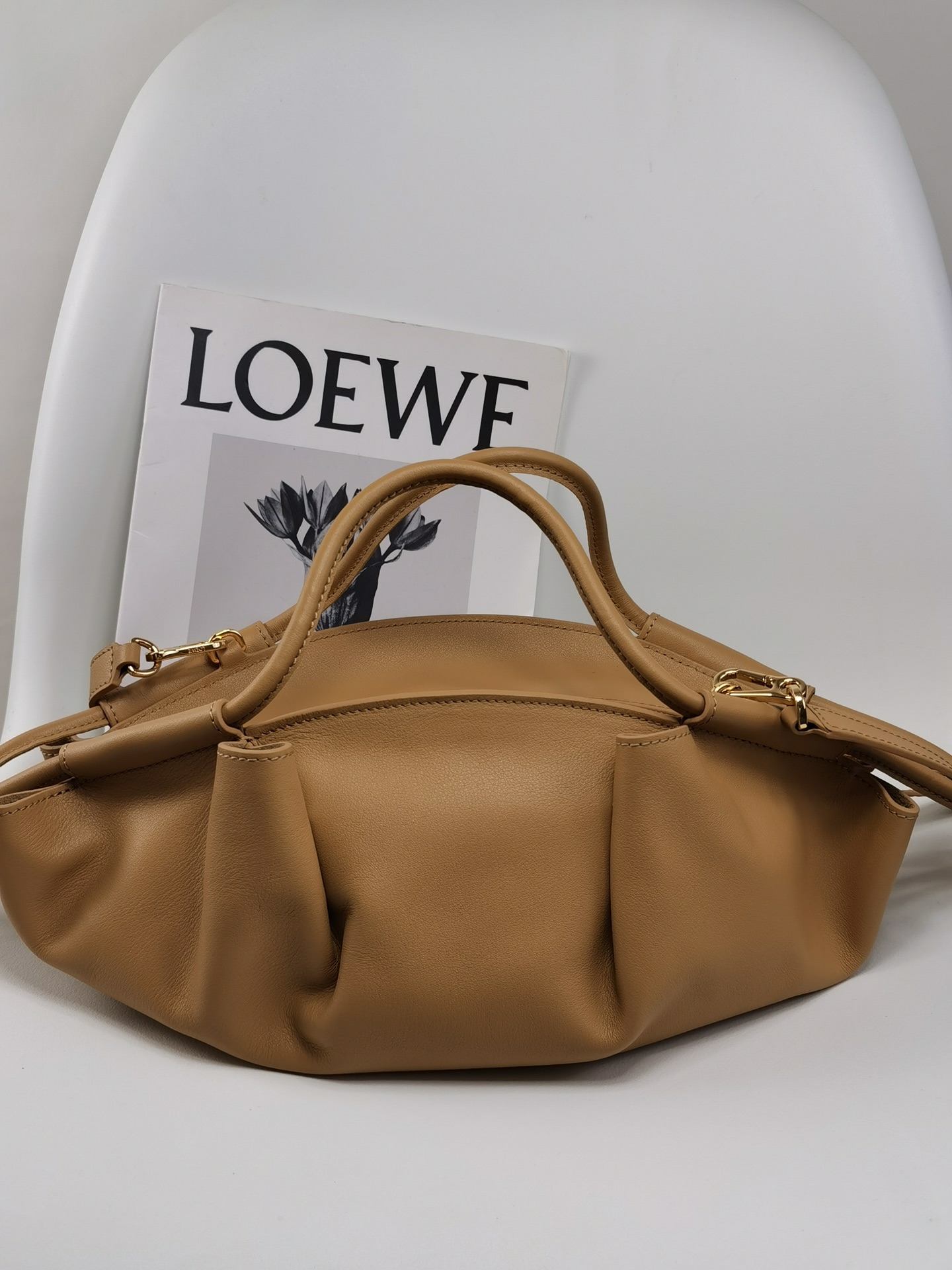 LOEWE Small Paseo Bag in Shiny Sappa Calfskin Oak