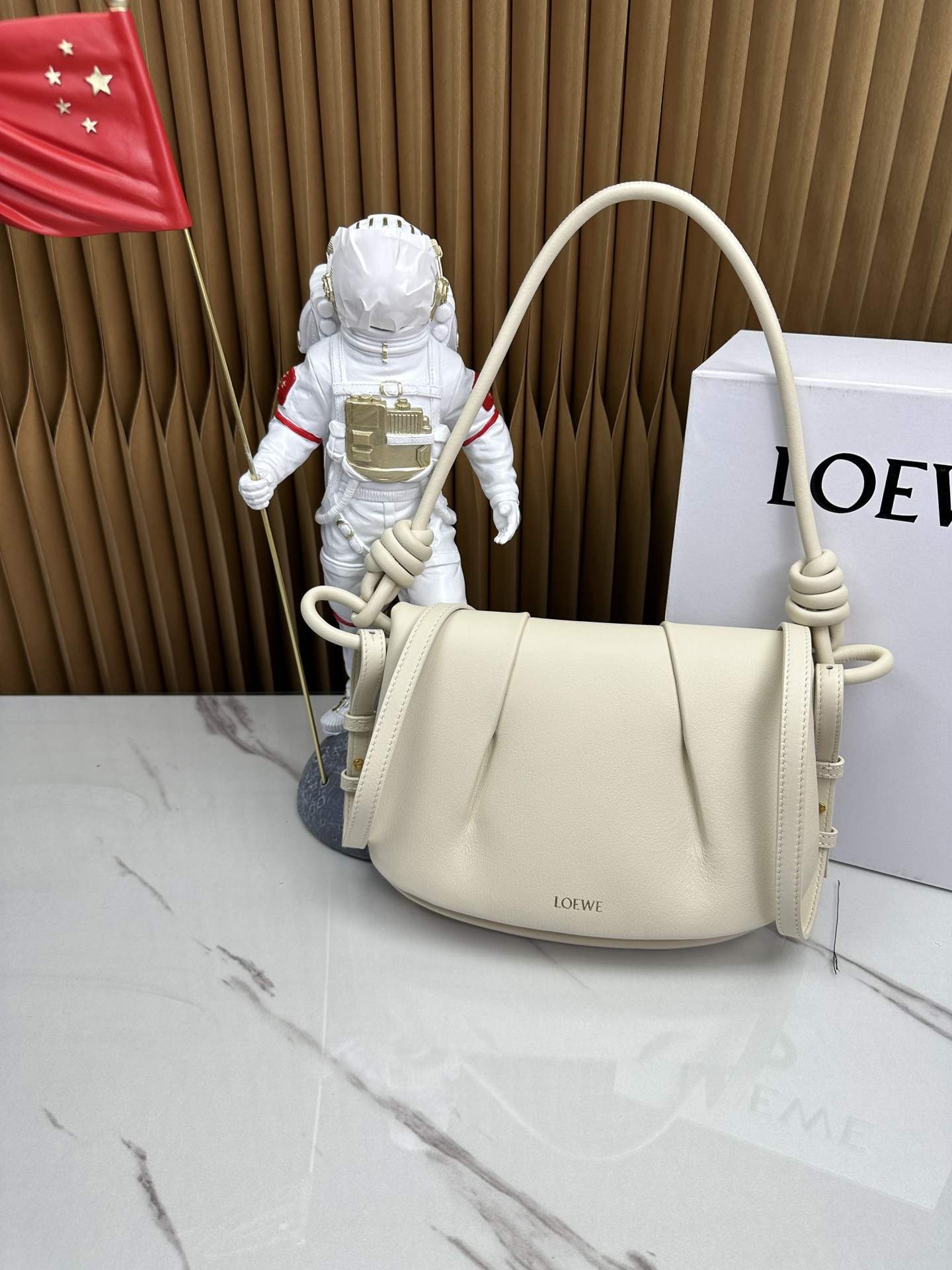 LOEWE Paseo Satchel in Shiny Nappa Calfskin Angora