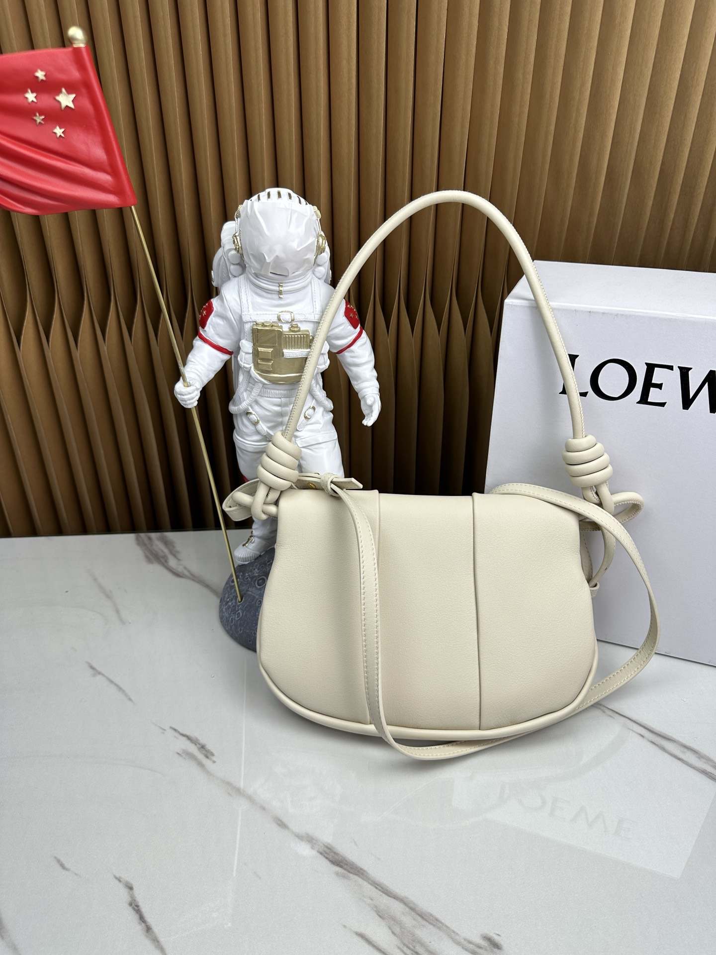 LOEWE Paseo Satchel in Shiny Nappa Calfskin Angora