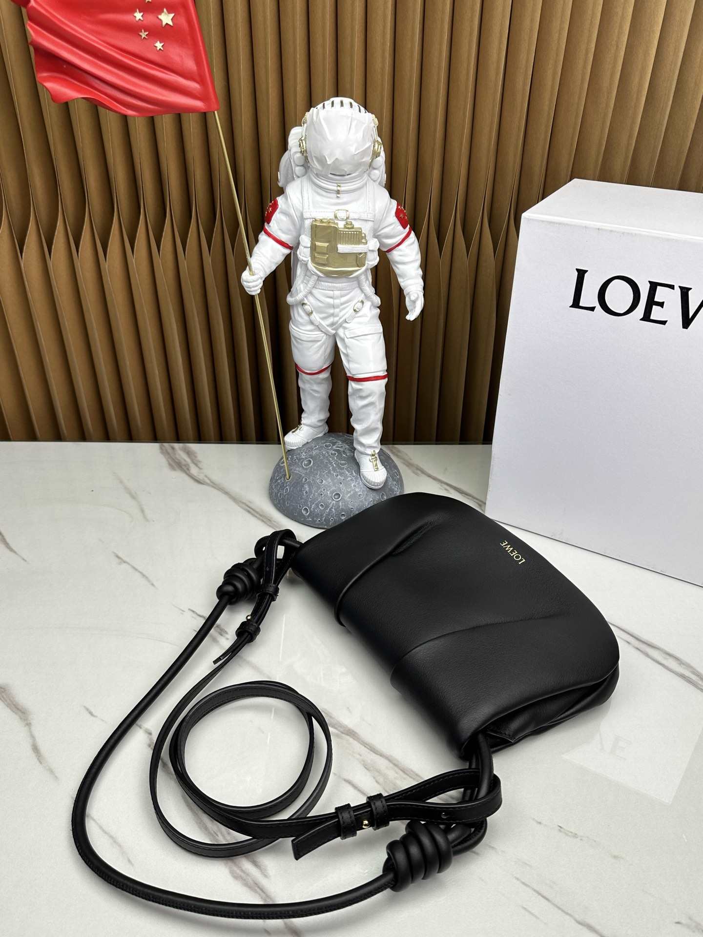 LOEWE Paseo Satchel in Shiny Nappa Calfskin Black