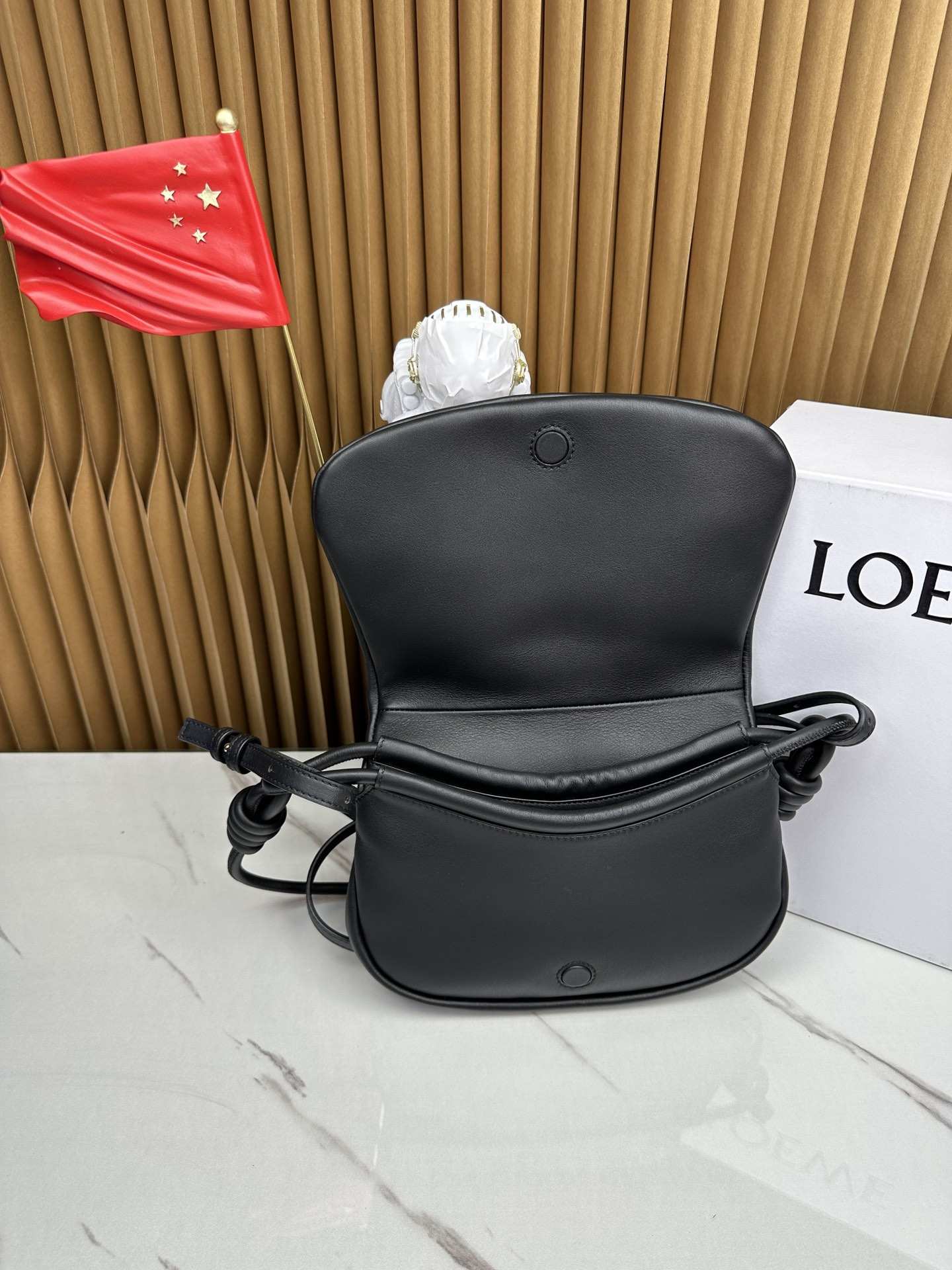 LOEWE Paseo Satchel in Shiny Nappa Calfskin Black