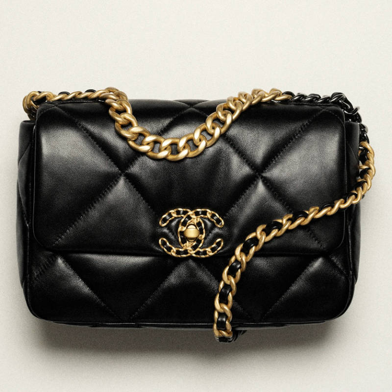 CHANEL 19 Handbag Black