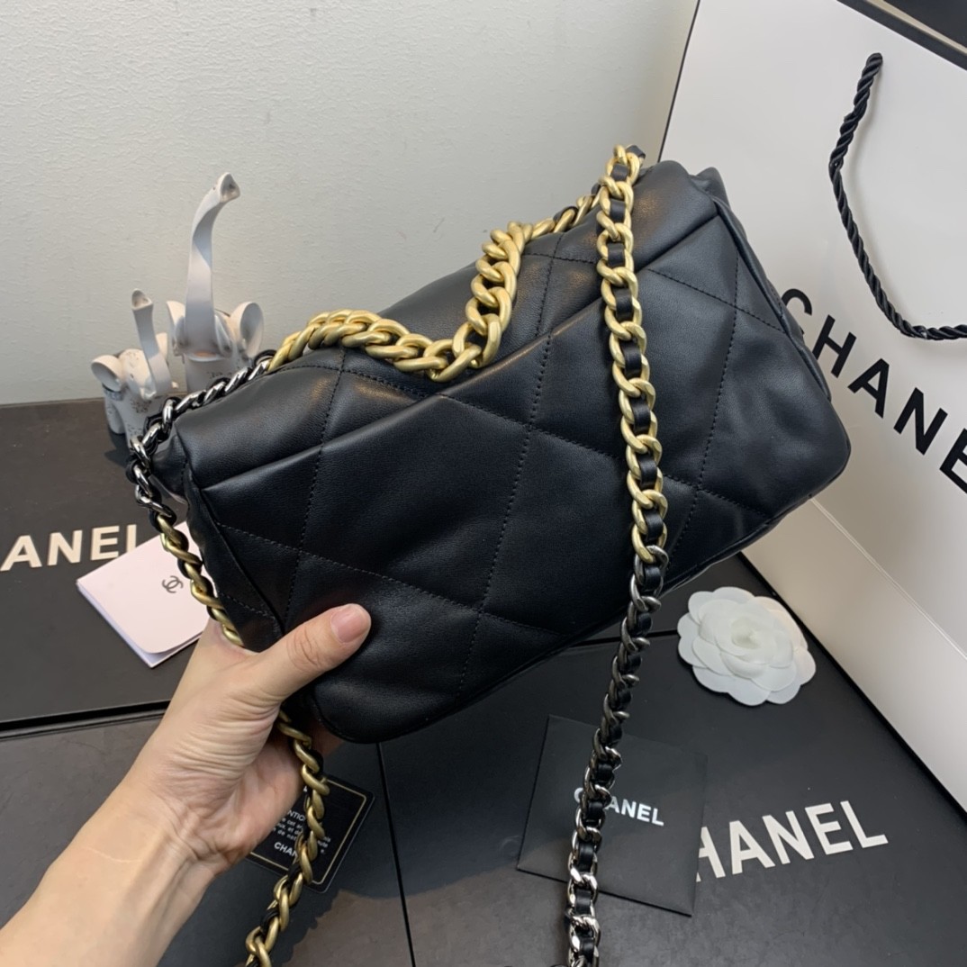 CHANEL 19 Handbag Black