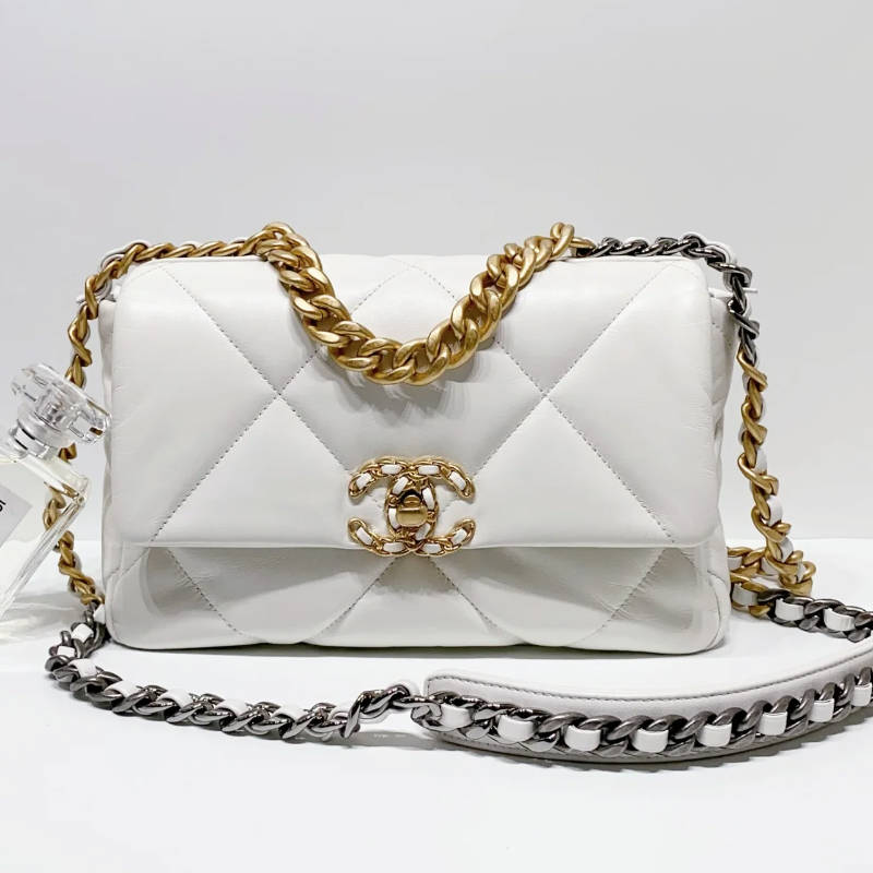 CHANEL 19 Handbag White