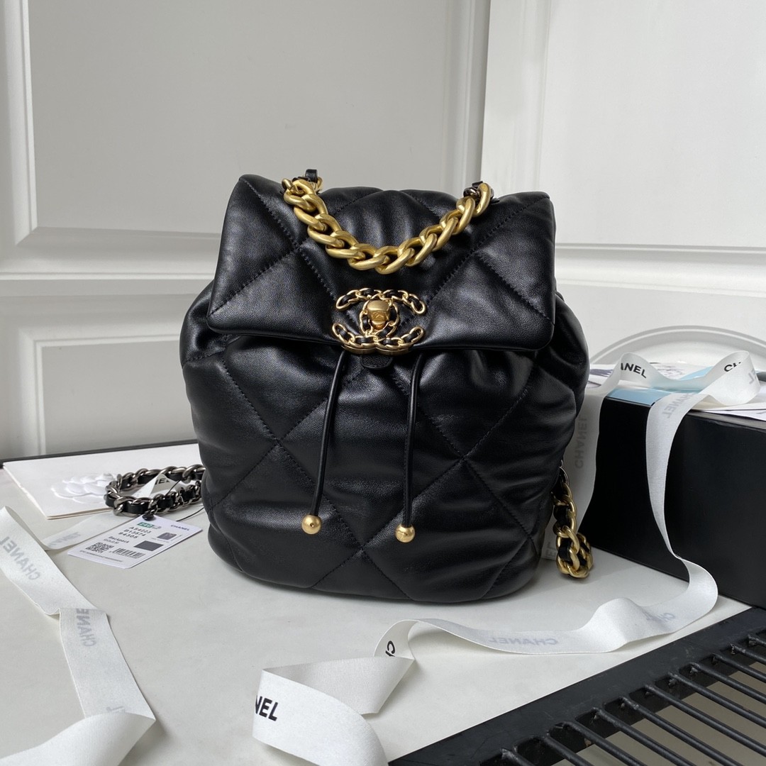 CHANEL 19 Backpack Black