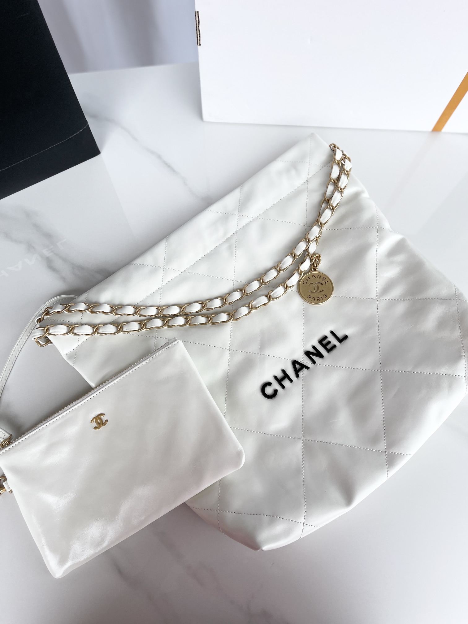 CHANEL 22 Small Handbag White