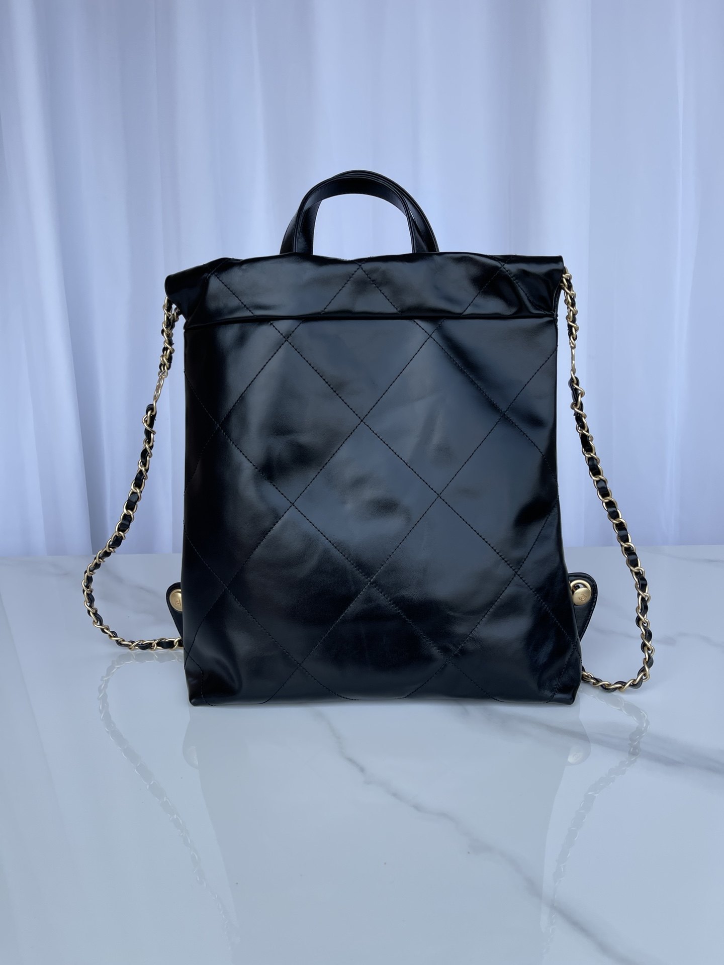 CHANEL 22 Backpack Black