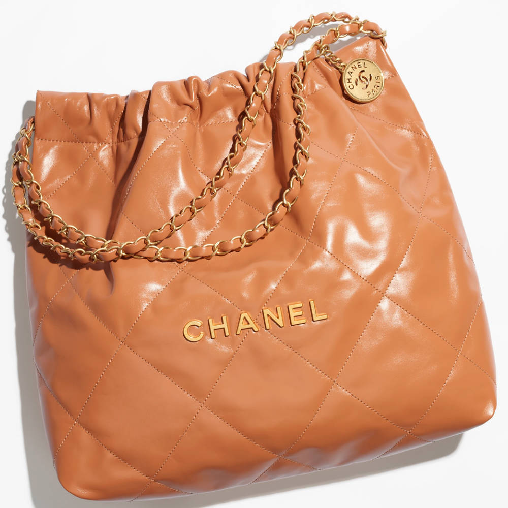  CHANEL 22 Handbag Camel