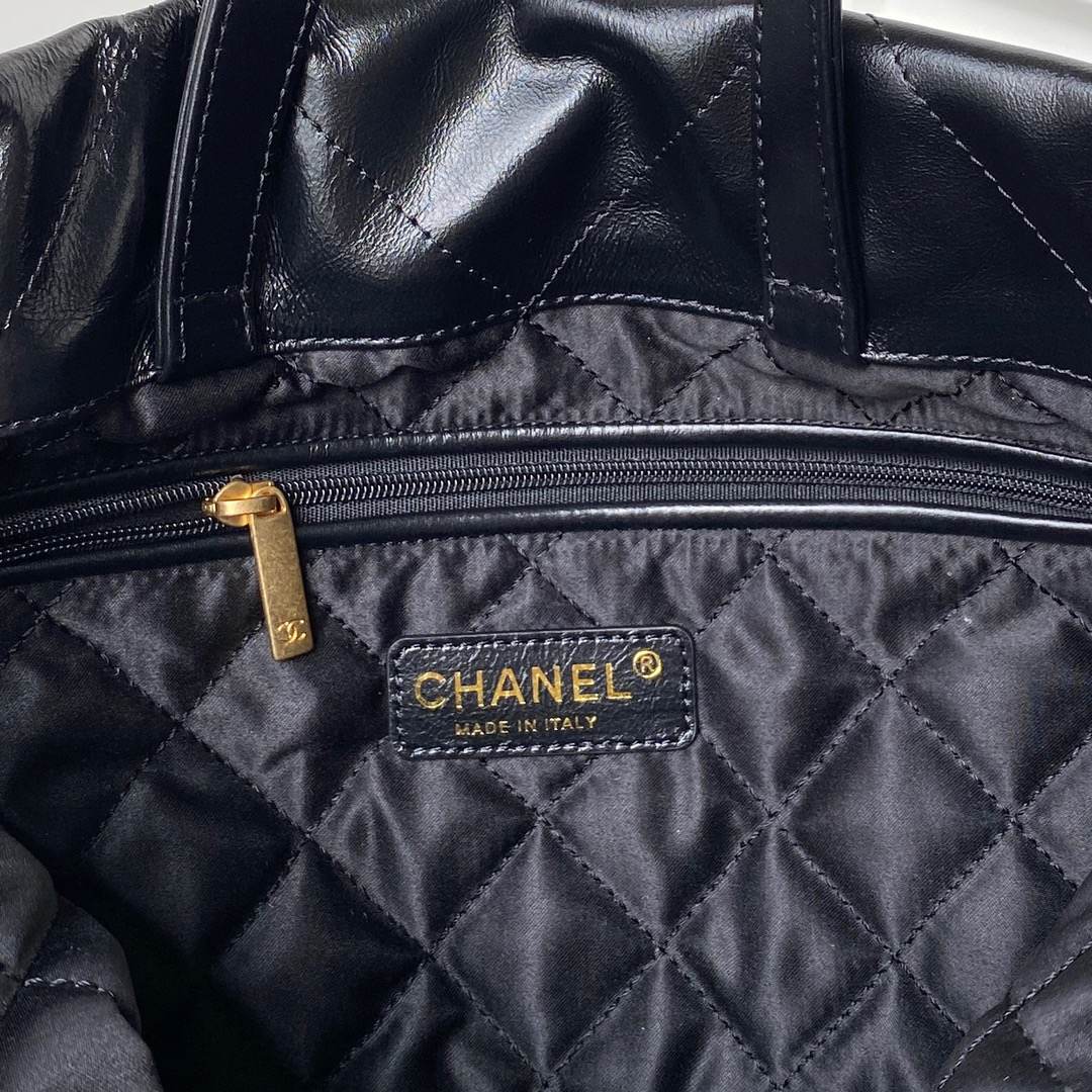 CHANEL 22 Large Backpack Black 