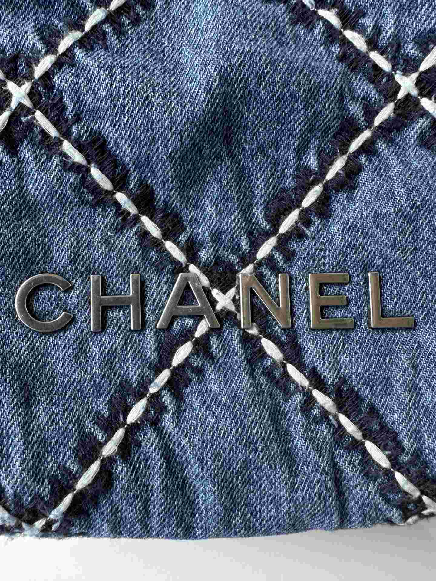 CHANEL 22 Mini Handbag Denim