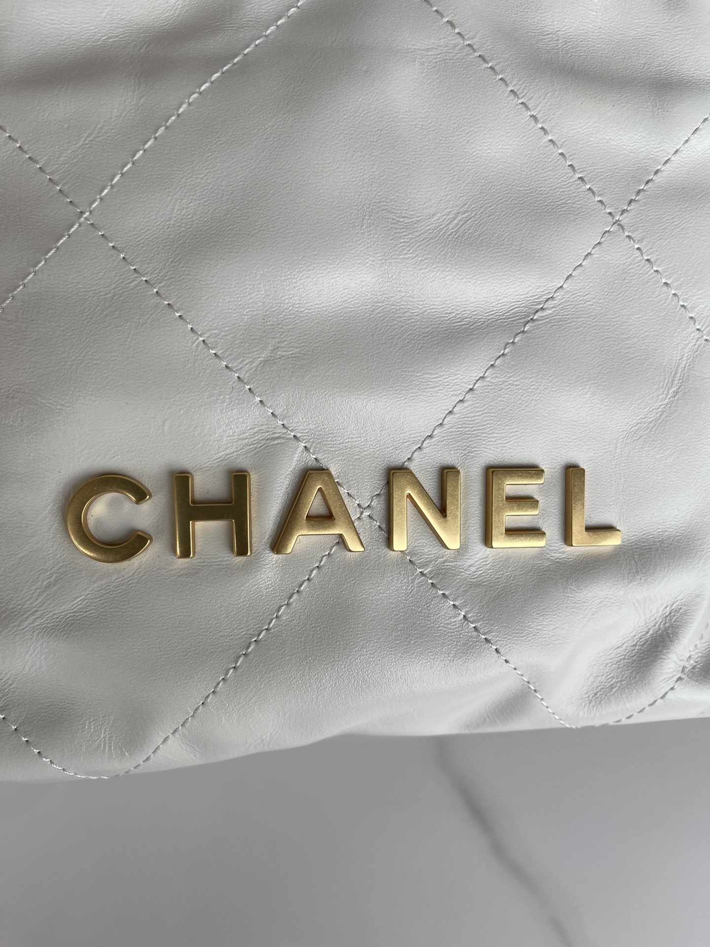 CHANEL 22 Mini Handbag White