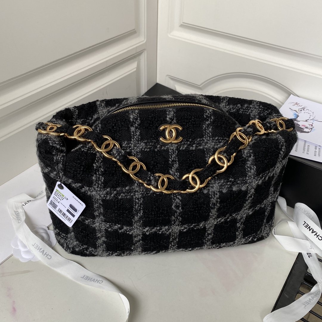 CHANEL Tweed Hobo Maix  Travel Bag Black