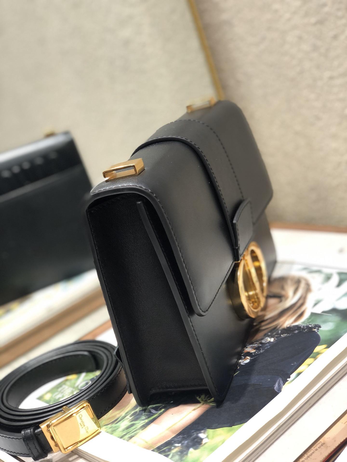 DIOR 30 Montaigne Bag Black