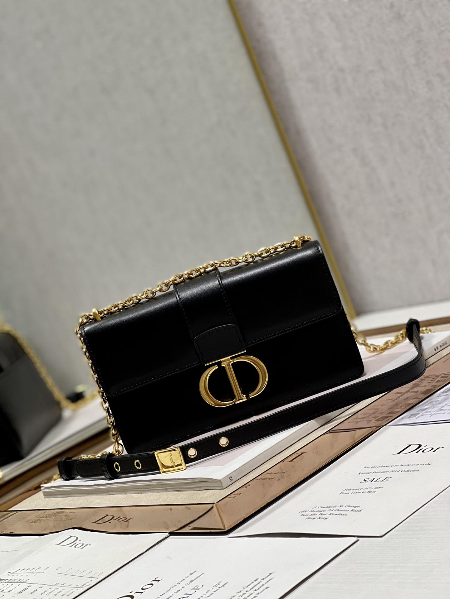 DIOR 30 Montaigne East-West Bag with Chain Black