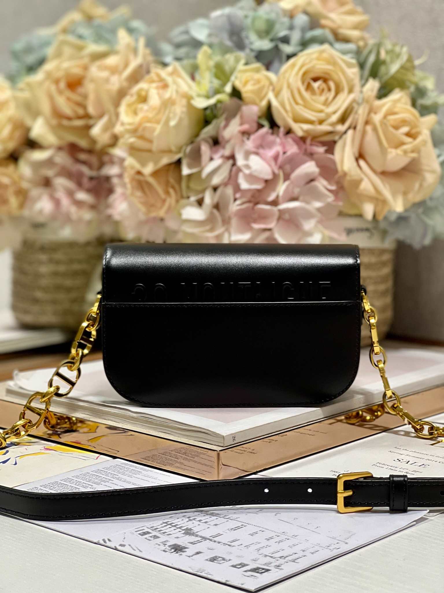 DIOR Small 30 Montaigne Avenue Bag Black