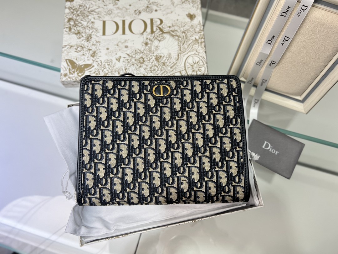 DIOR 30 Montaigne Dea Pouch Blue Dior Oblique Jacquard