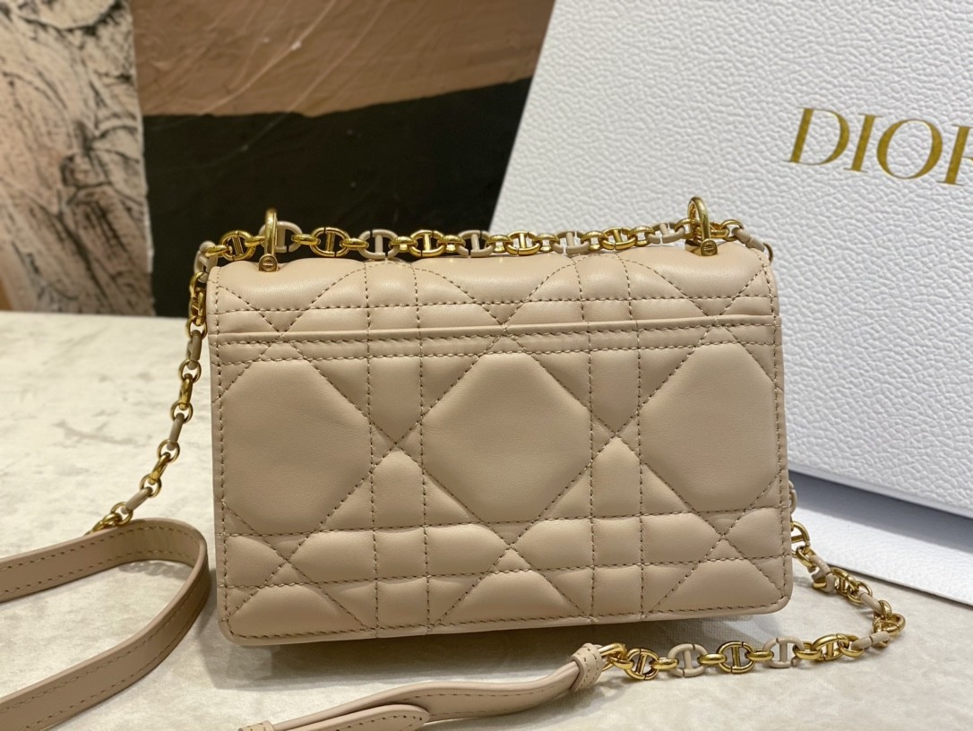 DIOR Miss Caro Mini Bag Caramel Beige