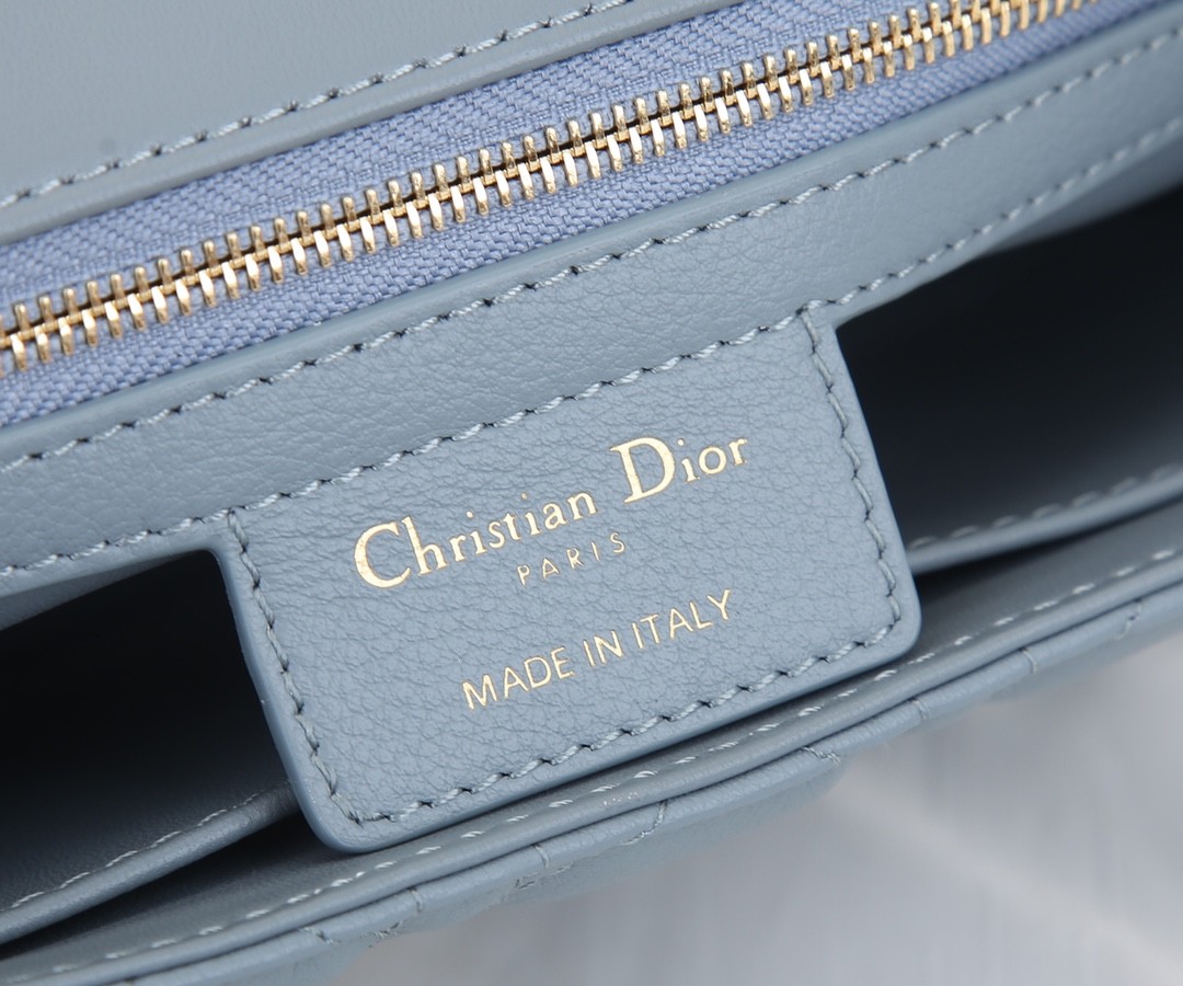 DIOR Medium Dior Caro Bag Cloud Blue