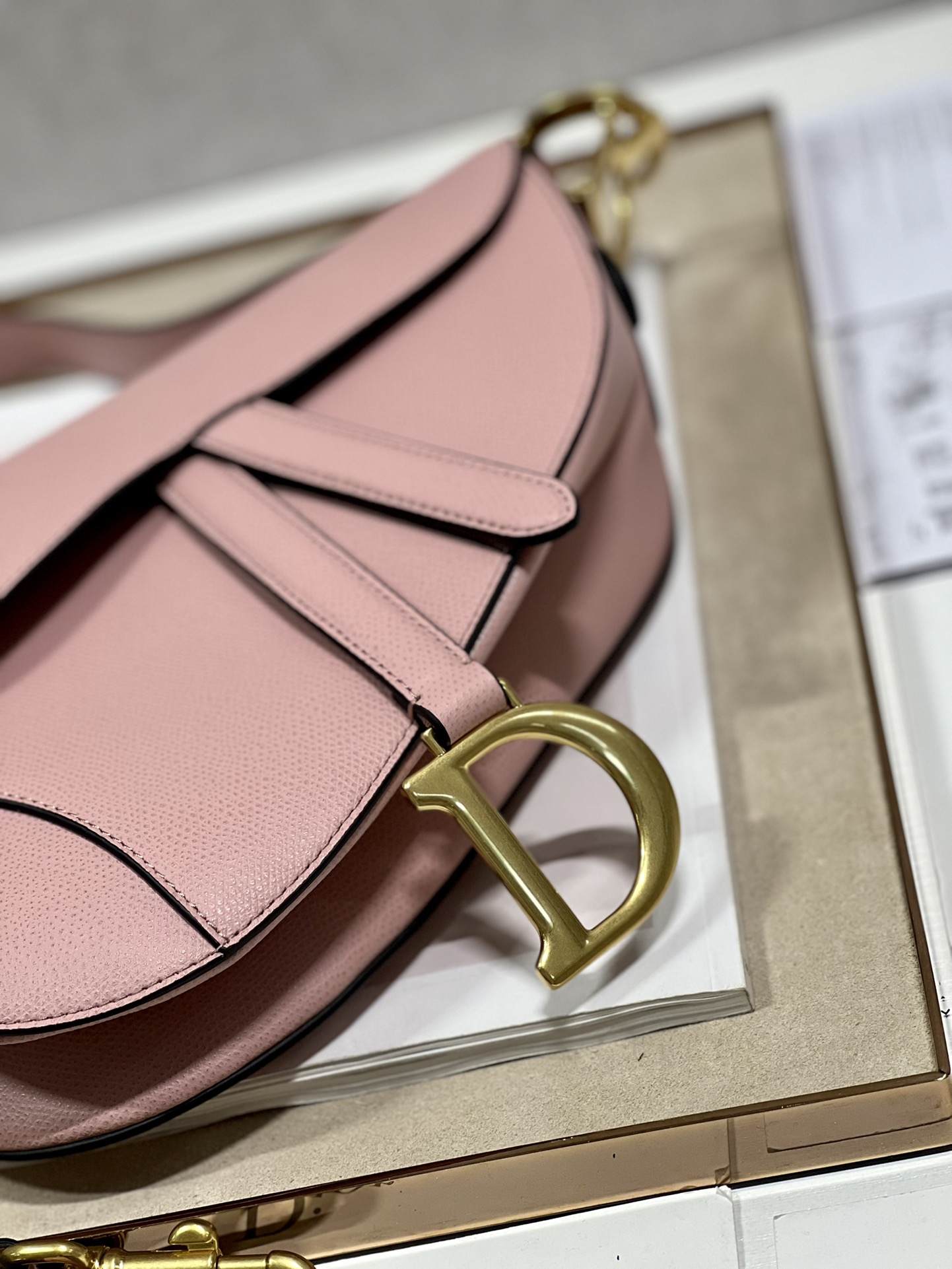 DIOR Saddle Bag  with Strap Powder Pink Grained Calfskin