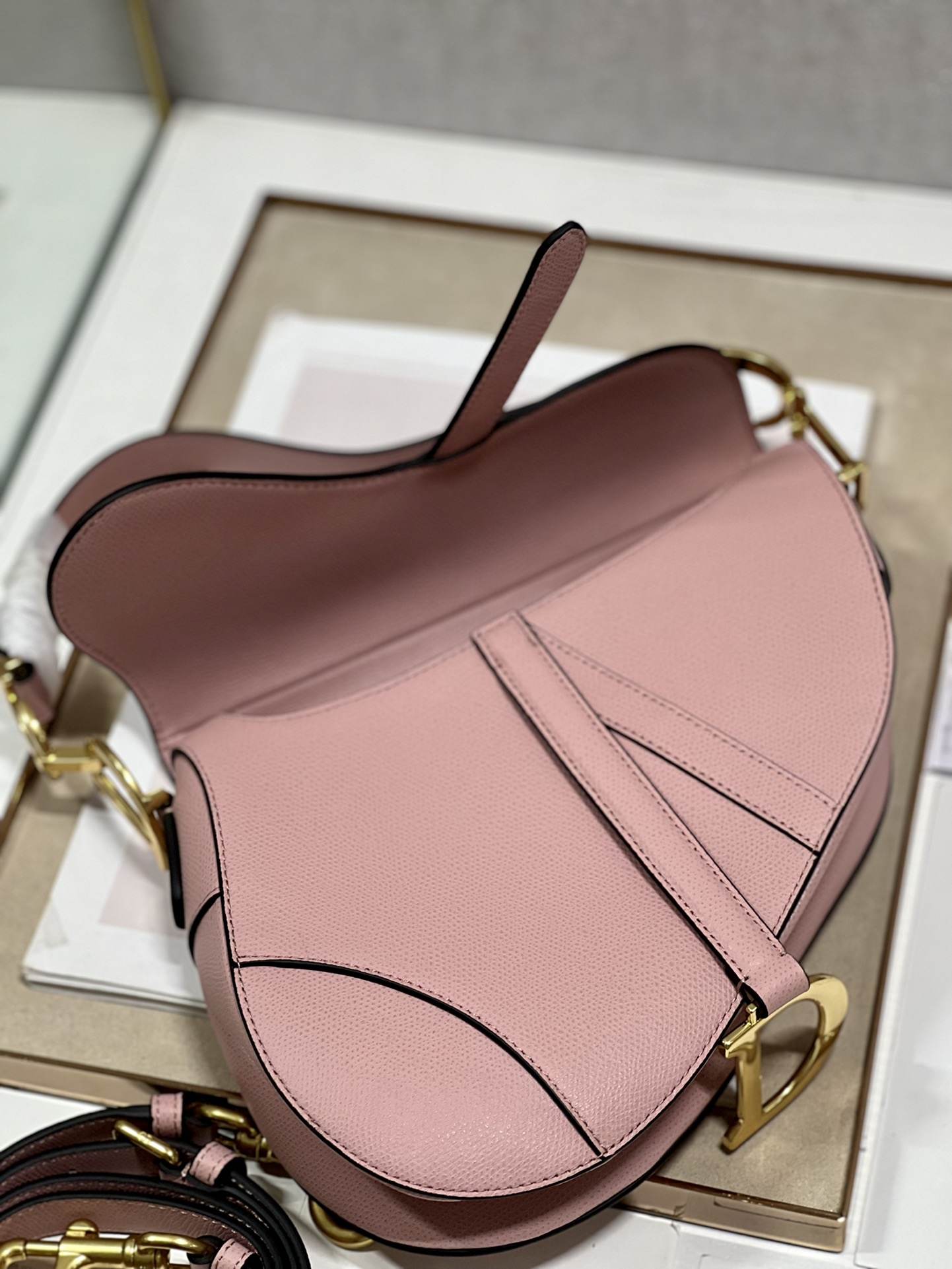 DIOR Saddle Bag  with Strap Powder Pink Grained Calfskin