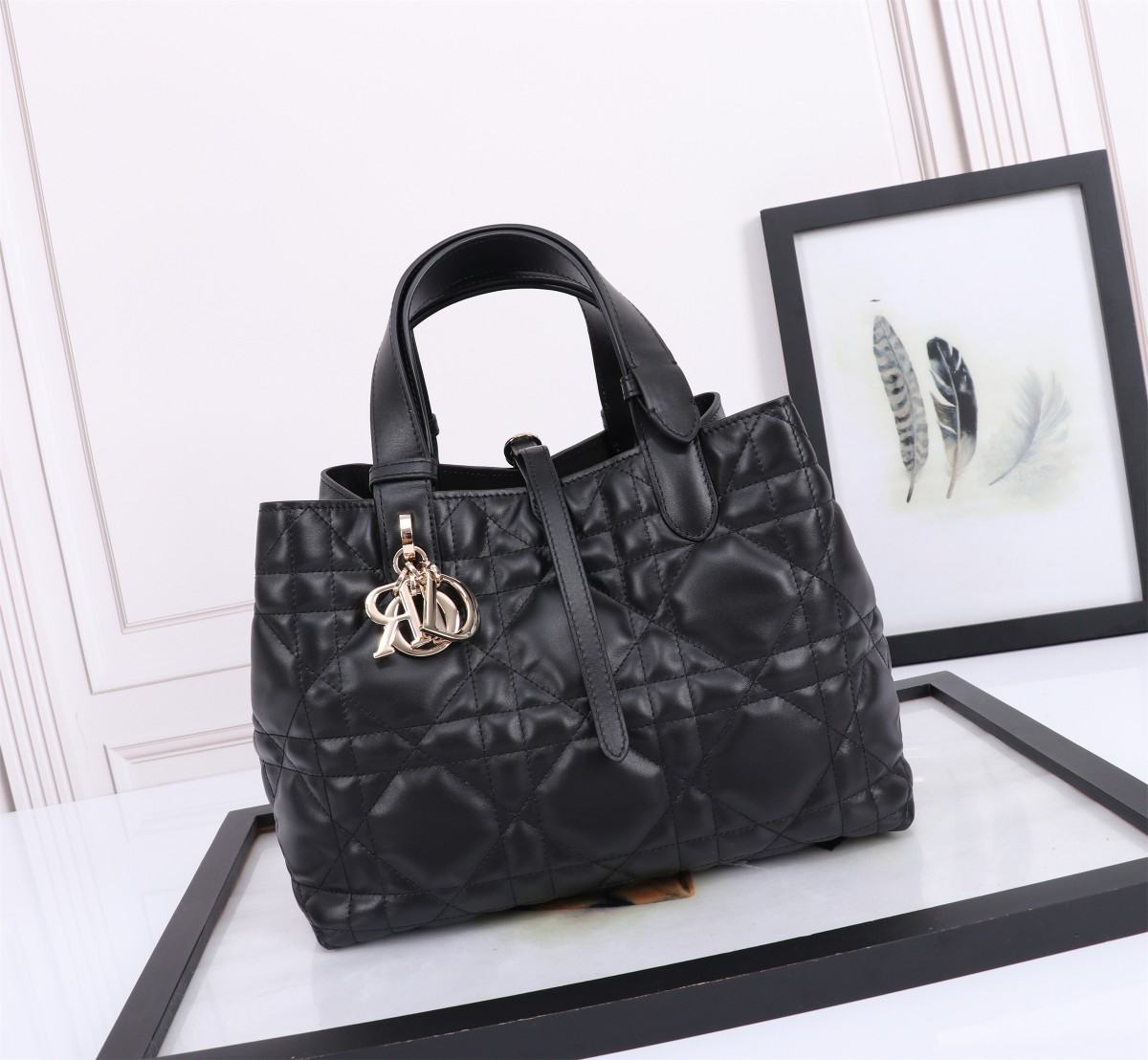 DIOR Medium Dior Toujours Bag Black & Gold-tone Hardware